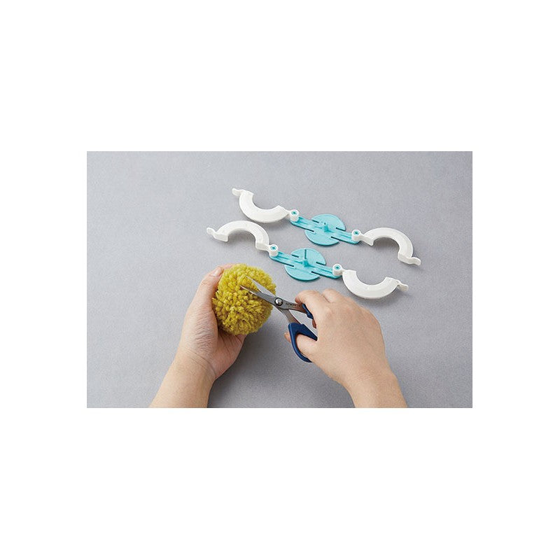 PomPom Maker Set 3129